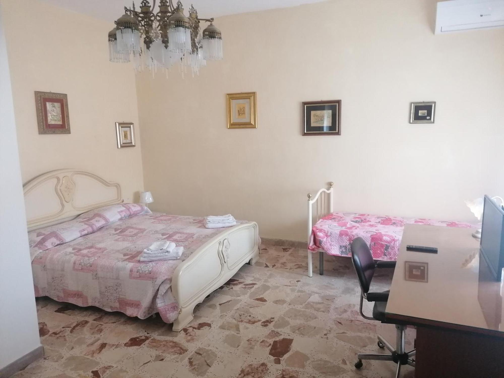 San Caloiru Home Naro Exteriör bild