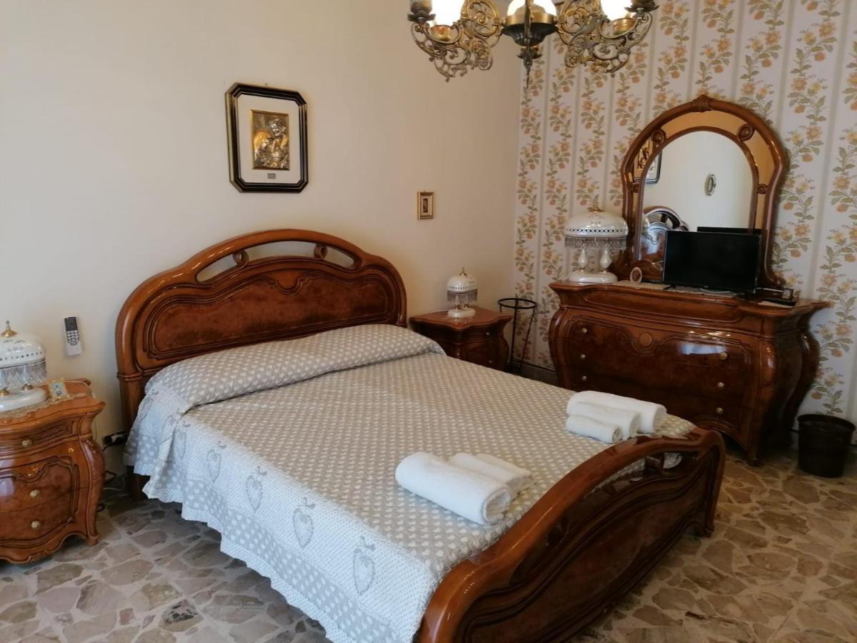 San Caloiru Home Naro Exteriör bild